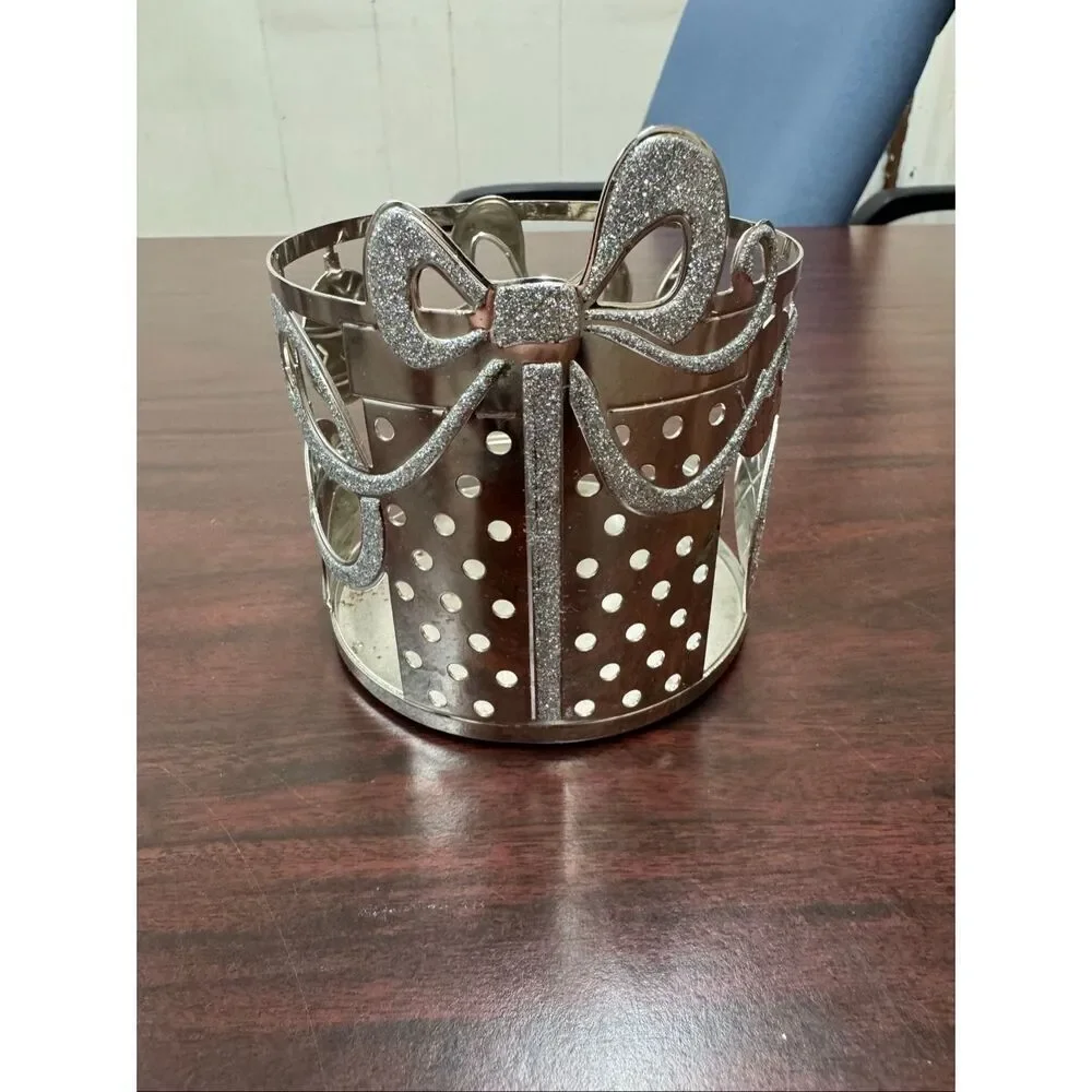 Bath & Body Works Silver Christmas Holiday 3 Wick Candle Holder with Glitter